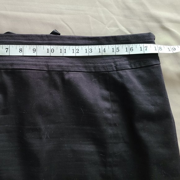 MIDTOWN Long Midi Black Skirt w/Ribbon Detail - Picture 6 of 8